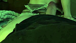 Virginia Slims继母可爱禁忌POV挑逗儿子😜