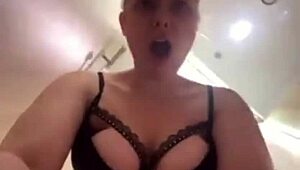 What Happens When You Fuck in Public Close Up?