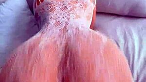 Wow, this Latina goddess shakes her big ass in hard prone bone!