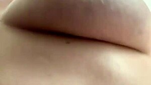 Stunning babe strips close-up to reveal natural daydream desires