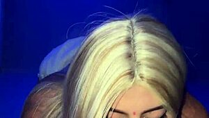 Le chupo la verga a mi mejor amigo y me da su leche caliente