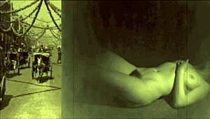 Vintage Erotic Animation with Sultry Vibes