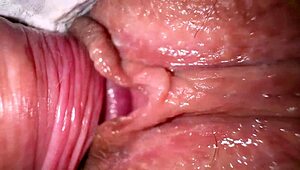 Wtf, my doc checks temp with tongue in my butt?! 😳