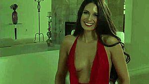 Extraordinary Milf Nikki Daniels Hammered Hard