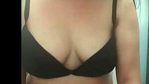 Spying on Sexy Argentine Teacher Peeing During Mexico Trip