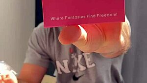 Pequena Sexdoll Arrombada por Rola Grossa em Casa