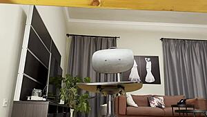 哇，在性感新秘书动漫上猛射😜