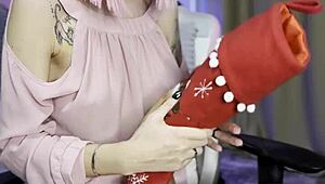 santa's gift got my pussy buzzing with hot orgasm this year