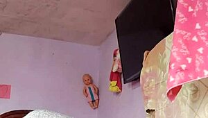 Whoa, huge cumshot solo in my step mother-in-law's room!