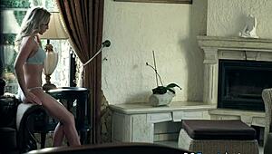 Horny Babe Receives Handjob and Fingering