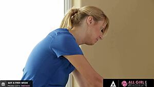 All Girl Massage - Jelena Jensen Has Her Pussy Eaten By Her Swim Coach After Her Session