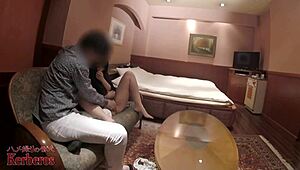 嘿，看这些无码邻家日本女孩！ 🔥