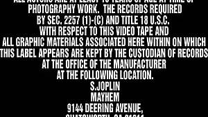 曼谷荡妇展示莱拉·雷的激烈性爱