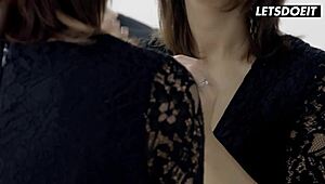 伙计，Jenifer Jane的阴道在夜外出后被操得完美，你知道吗？