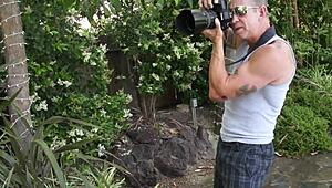 Skinny mature cougar, dang, I’m lovin’ this quickie!