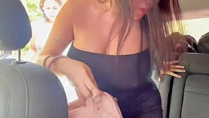 火辣孕友用狂野性爱回报陌生人