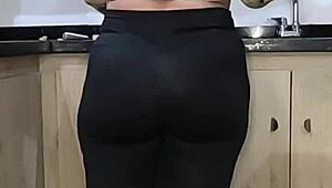 La Mejor Receta de Mi Suegra with Tanga and Curvy Latina Charm.