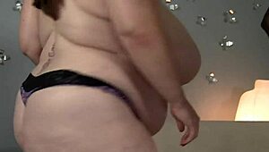 Ssbbw fucks bbc