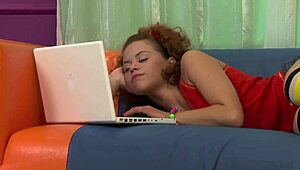 i finger my clit while getting assfucked