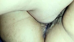 Final Close-Up of Filipina Girlfriend’s Pussy Licking Session