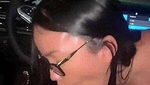 Era Só Uma Carona, Mas a Asiática Gostosa Fode Sem Camisinha com Uber Safado