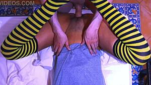 The shy Latina secretary lures her married boss after hours in the office. His wife’s at painting class, clueless to the steamy affair.