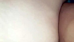 Que rico culo, feeling the slap on my curvy latina ass for the first time
