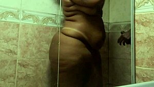 man, i caught this chubby latina hottie in bathroom, came twice, check full on red!