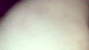 Que rico culo, feeling the slap on my curvy latina ass for the first time