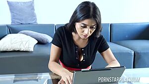 Brunette whore Violet Myers dominates big dicked technician Conor Coxxx.