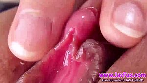 Jav特写惊人女性阴部在Javfux com，美丽无码！