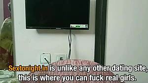 TV Mechanic Bangs Big Tits Divorced Bengali Bhabhi Hard, Hell Yeah!