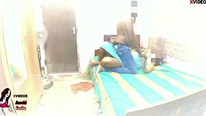 Yo, this cheating wife fucks to pay bills, full movie on Xvideos Red! 💦