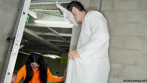 Colombian sluts overpower big-dicked intruder in wild threesome