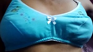 Desi Girl Shows Off Super Amazing Natural Boobs in Casting Interview