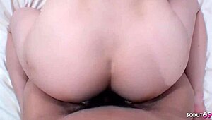 哇，日本继女完美奶诱惑POV内射！无码JAV行动！😍