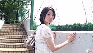 美丽日本妹子Mizuki被搭讪狂野行动