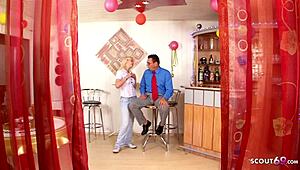 德语继女偷偷拍复古风干老爸