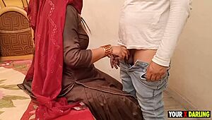 Chubby Punjabi Girl Fucked by Rakesh Bihari with Cum on Pussy