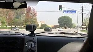 阿米娜·斯凯享受内裤中大鸡巴生性爱