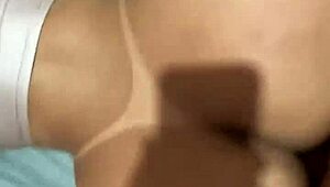 Watch this amateur couple eating a married woman cowgirl with big ass in privacy