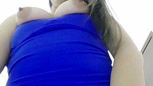 Hey, Perverted Stepmother, Why Cucumber in Pussy?!