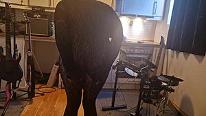 Kit Willer Rips His Ass Wide Open in the Kitchen for Honey's Cock to Cum