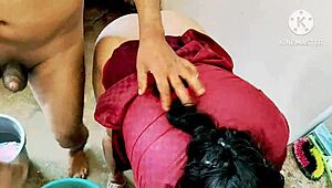 Indian Desi Bhabhi Fucks Neighbor Boys In Bathroom