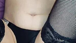 小骚货安珀天使渴求粗暴性爱指奸骑乘大屌颜射