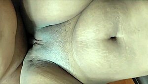 pov - entrevista de trabajo a mi nueva empleada y ella me seduce sexo casero con mi nueva empleada