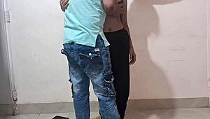 Sex Master Enjoys Hot Intimate Play with Indian Bhabhi