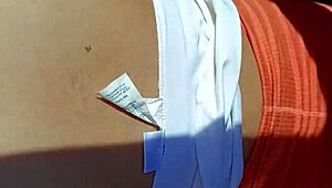 Puta Mexicana Enseña El Culo En Público Y Se Lo Manosean A Placer