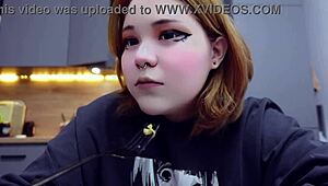 damn, furiyssh is so cute and chubby in this wild mugbang vid!