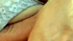 i can't stop watching marilyn monroe masturbate outdoors with a dildo